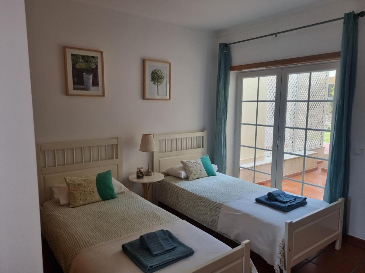 Praia D'El Rey - Townhouse Dom Duarte Amoreira  Экстерьер фото